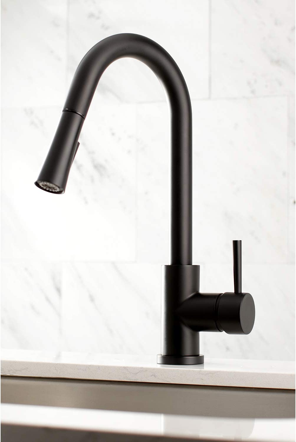 Kingston Brass LS8620DL Concord Pull-Down Sprayer Kitchen Faucet, Matte Black