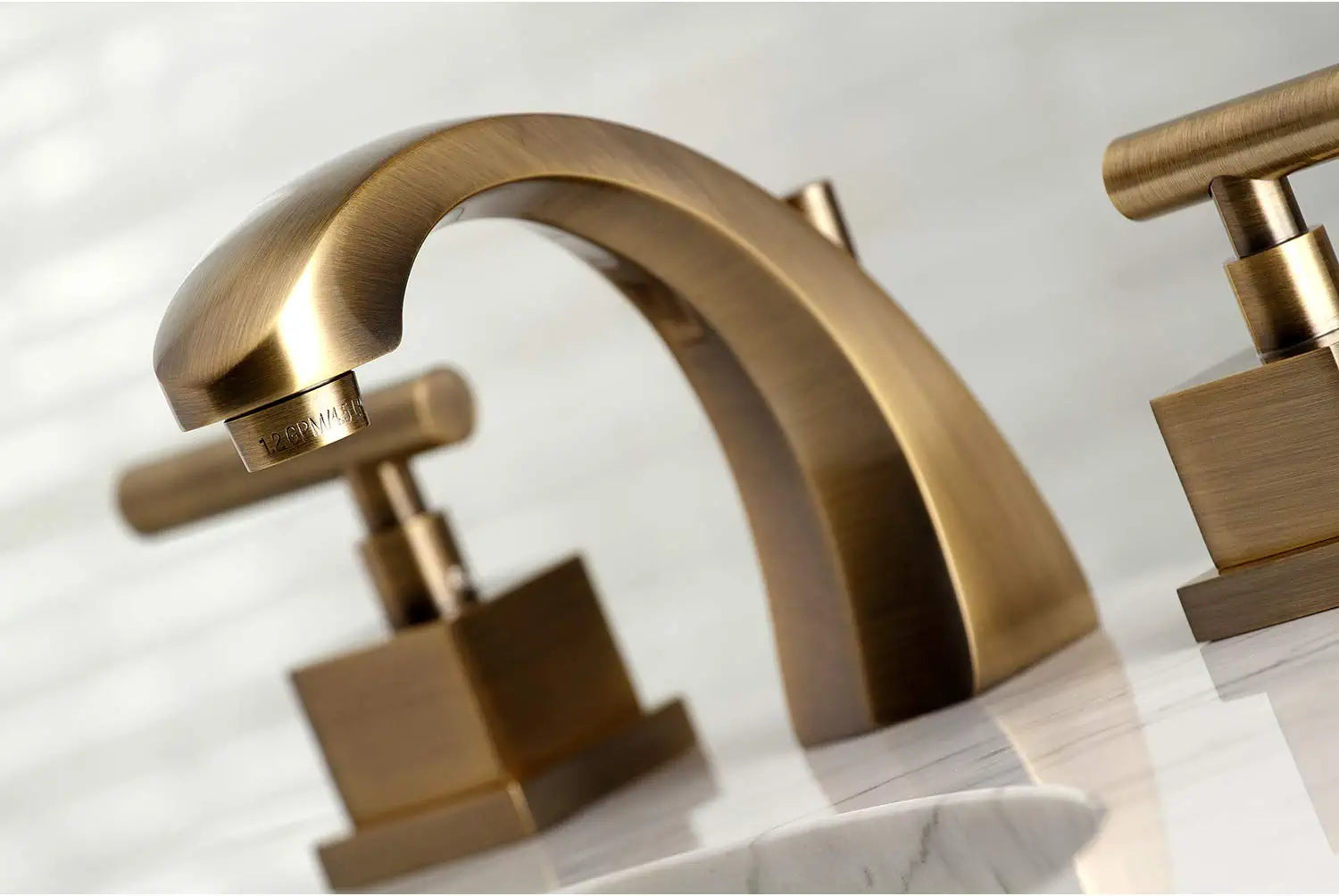 Kingston Brass KS4983CQL Claremont 8&#34; Widespread Bathroom Faucet, Antique Brass