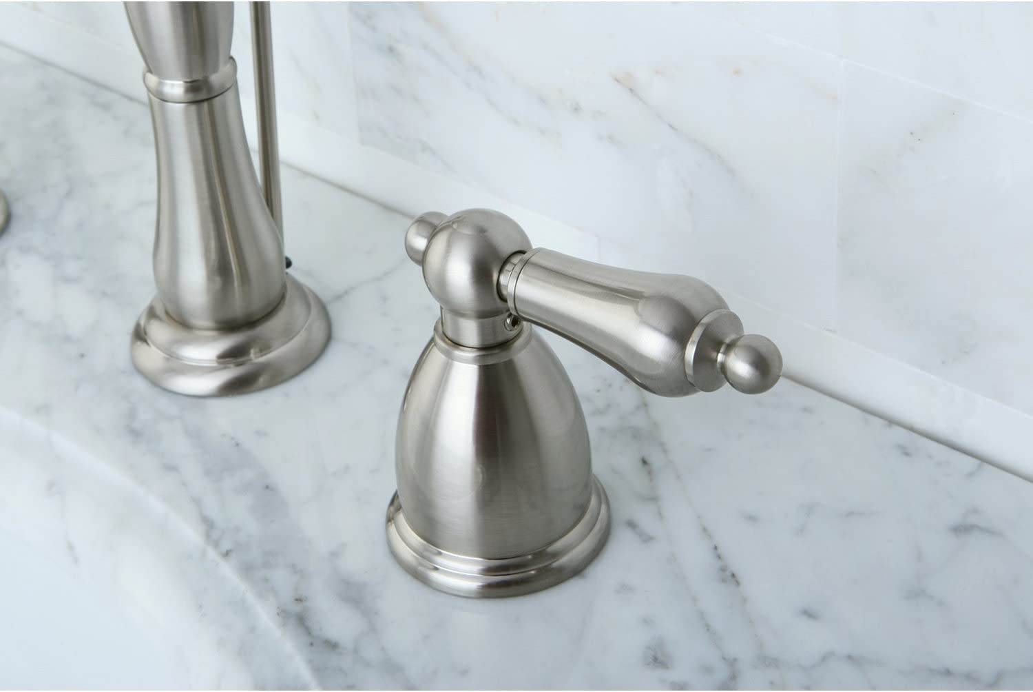 Kingston Brass KB1971AL Heritage Widespread Lavatory Faucet, Polished Chrome