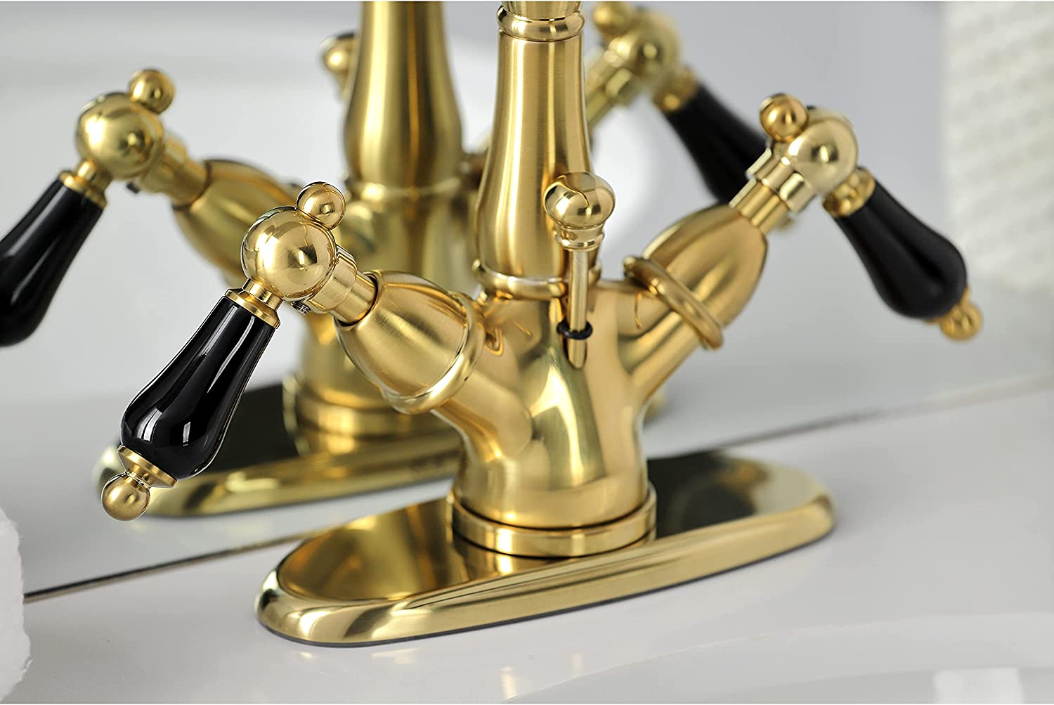 Kingston Brass KS1437PKL Duchess Bathroom Faucet, Brushed Brass