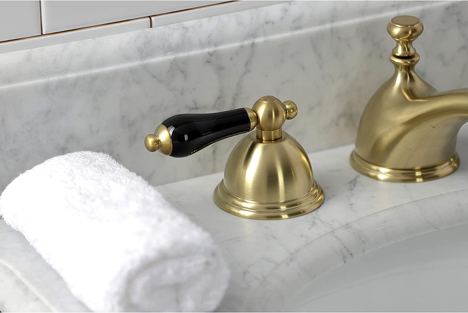 Kingston Brass KS3967PKL Duchess Widespread Bathroom Faucet, Brushed Brass