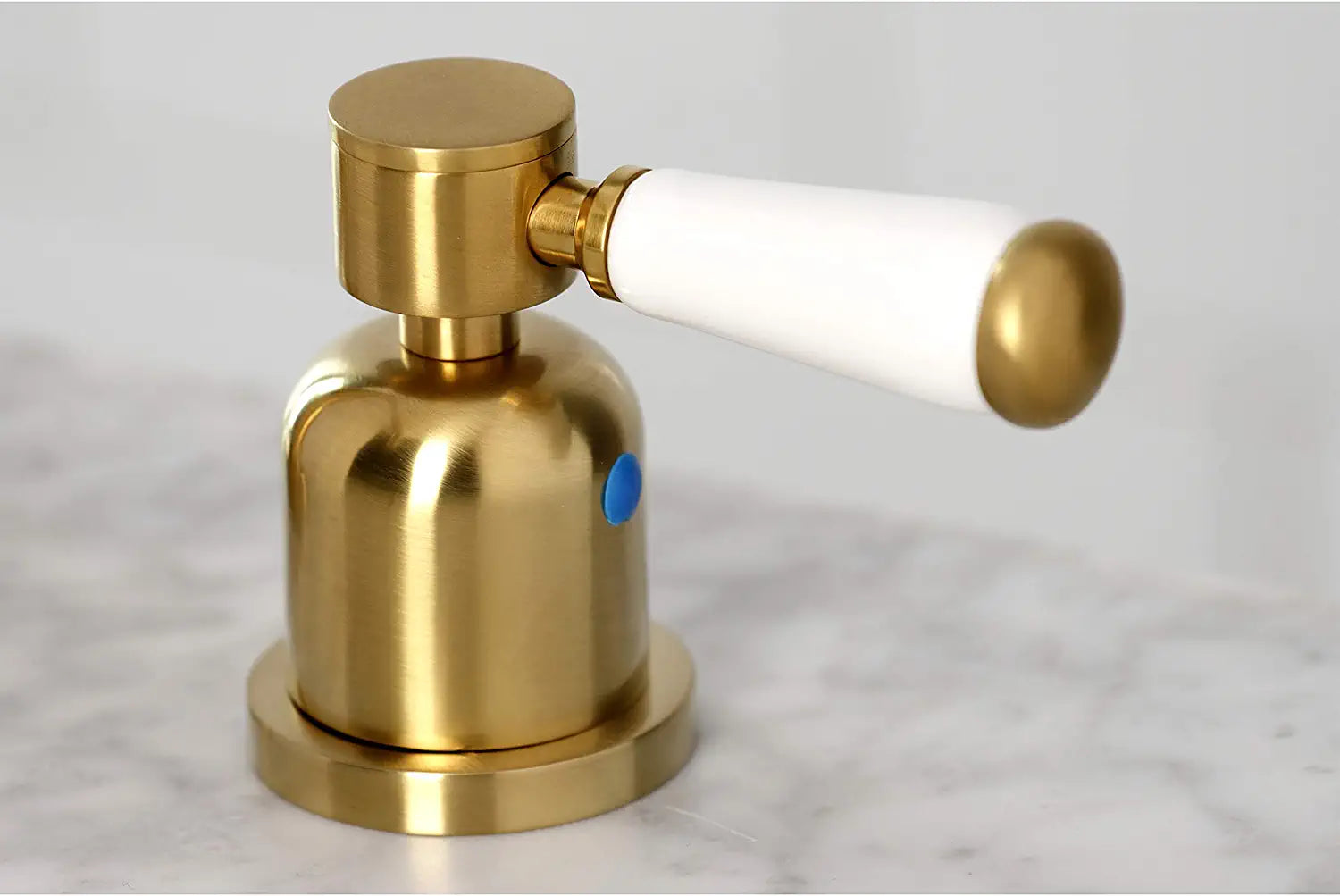 Kingston Brass FSC8933DPL Paris Widespread Bathroom Faucet, Brushed Brass