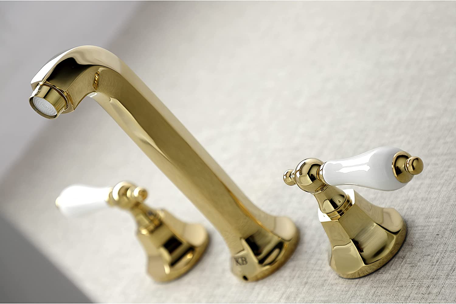 Kingston Brass KS4122PL Metropolitan Bathroom Faucet, Polished Brass