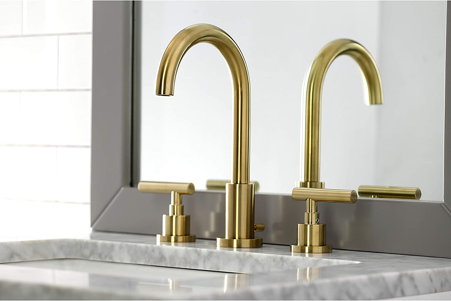 Kingston Brass FSC8923CML Manhattan Widespread Bathroom Faucet, Brushed Brass