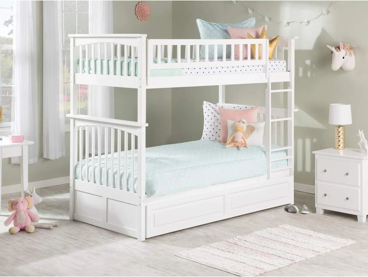 Atlantic Furniture Columbia Bunk Bed Twin Over Twin with Twin Raised Panel Trundle Bed in White