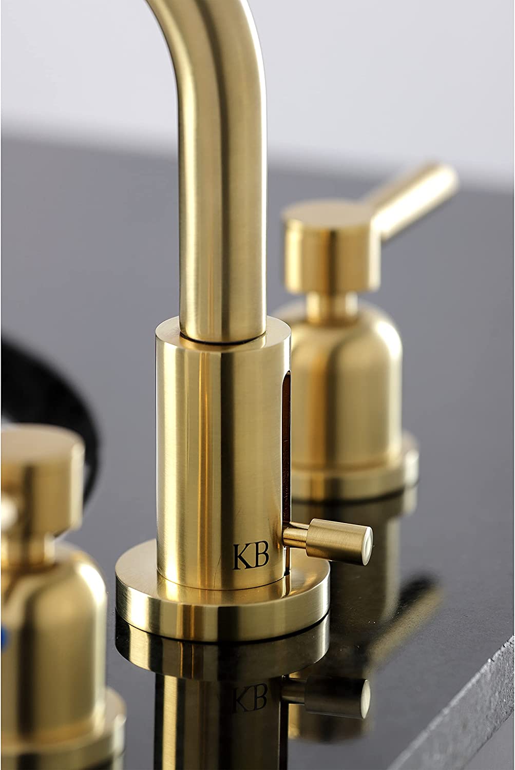 Kingston Brass FSC8959DL Concord Widespread Bathroom Faucet, 5-3/8 Inch in Spout Reach, Polished Nickel