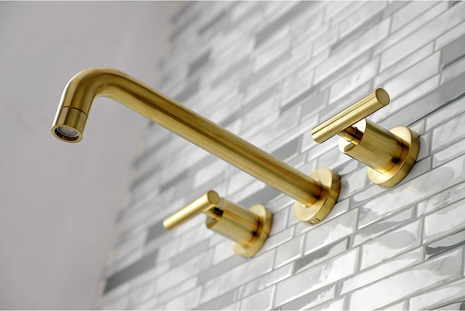 Kingston Brass KS8027CML Manhattan Tub Faucet, Brushed Brass