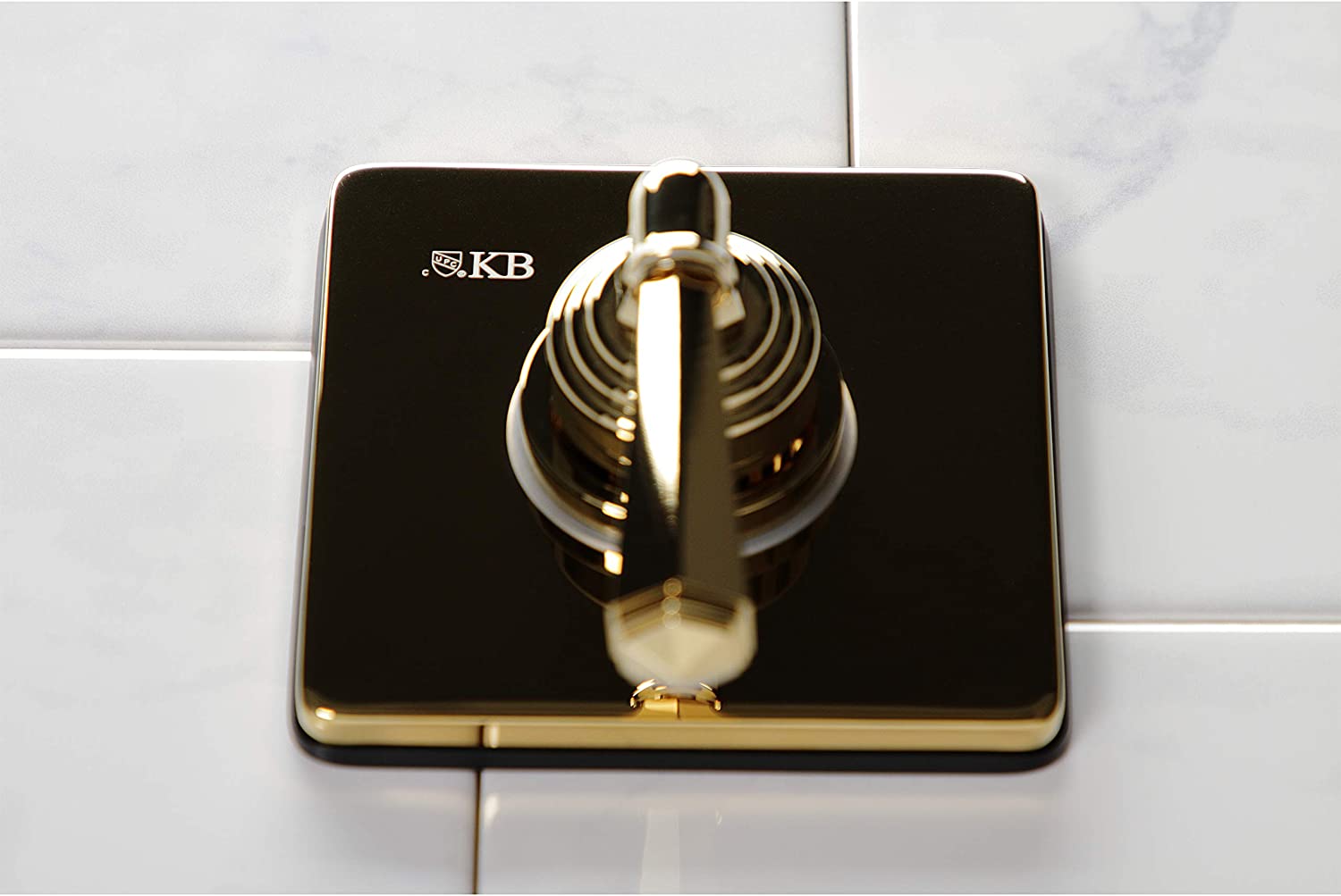 Kingston Brass KS3042HL Metropolitan Three-Way Diverter Valve with Trim Kit, Polished Brass