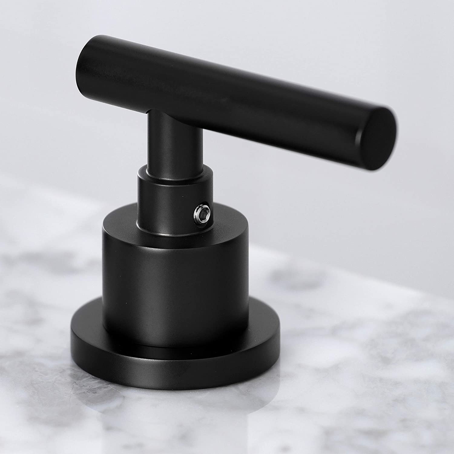 Kingston Brass FSC8920CML Manhattan Widespread Bathroom Faucet, Matte Black