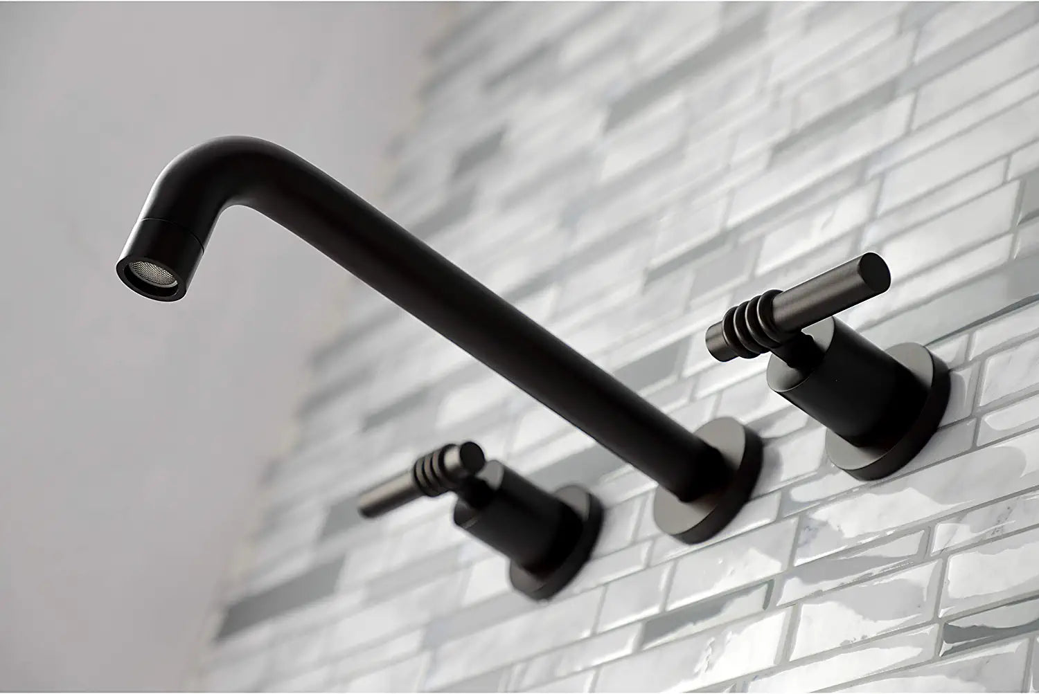 Kingston Brass KS8025ML Milano Tub Faucet, Oil Rubbed Bronze