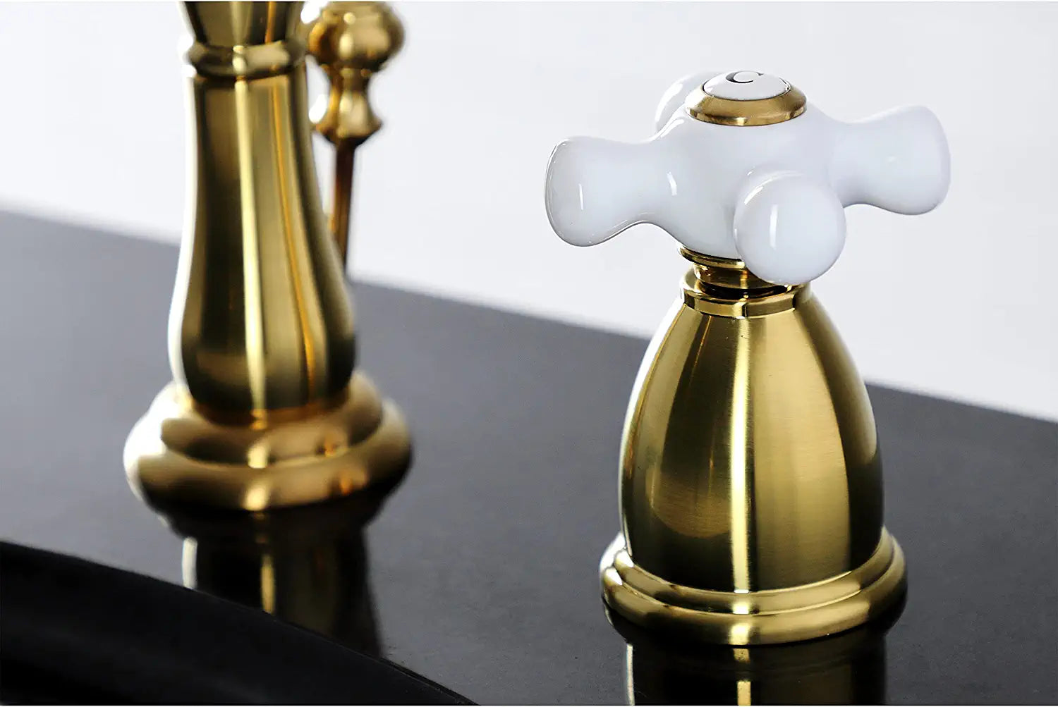 Kingston Brass KB1977PX 8 in. Widespread Bathroom Faucet, Brushed Brass