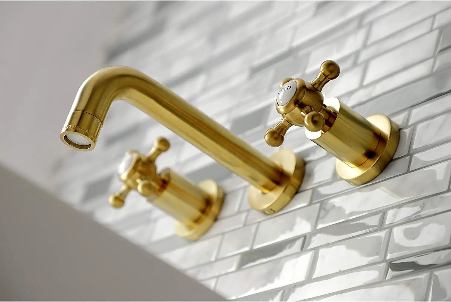 Kingston Brass KS8127BX Metropolitan Bathroom Faucet, Brushed Brass