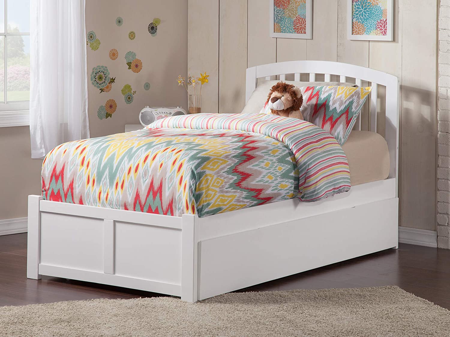 AFI Richmond Platform Bed with Flat Panel Footboard and Turbo Charger with Twin Size Urban Trundle, White