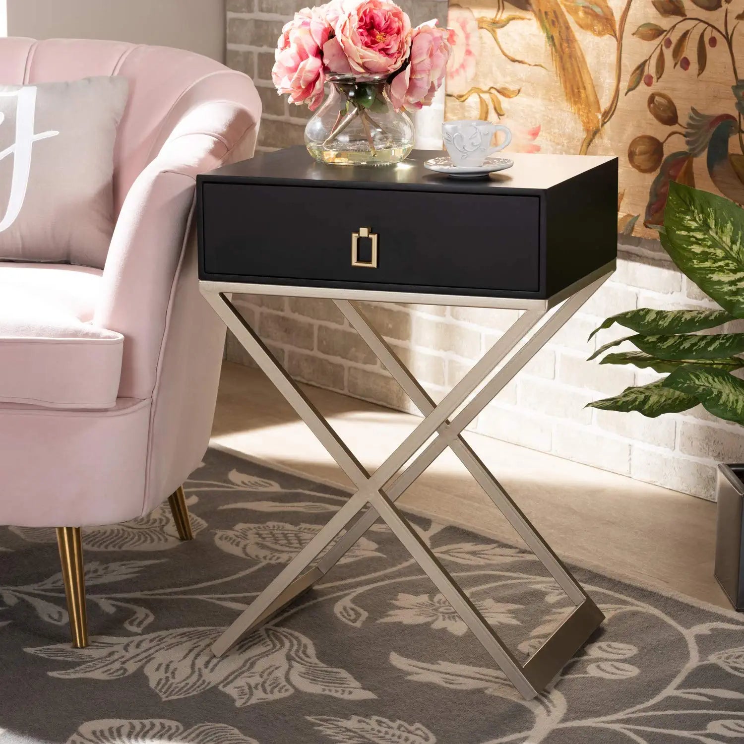 Baxton Studio Patricia Modern and Contemporary Black Finished Wood and Brass-Tone Metal 1-Drawer Nightstand