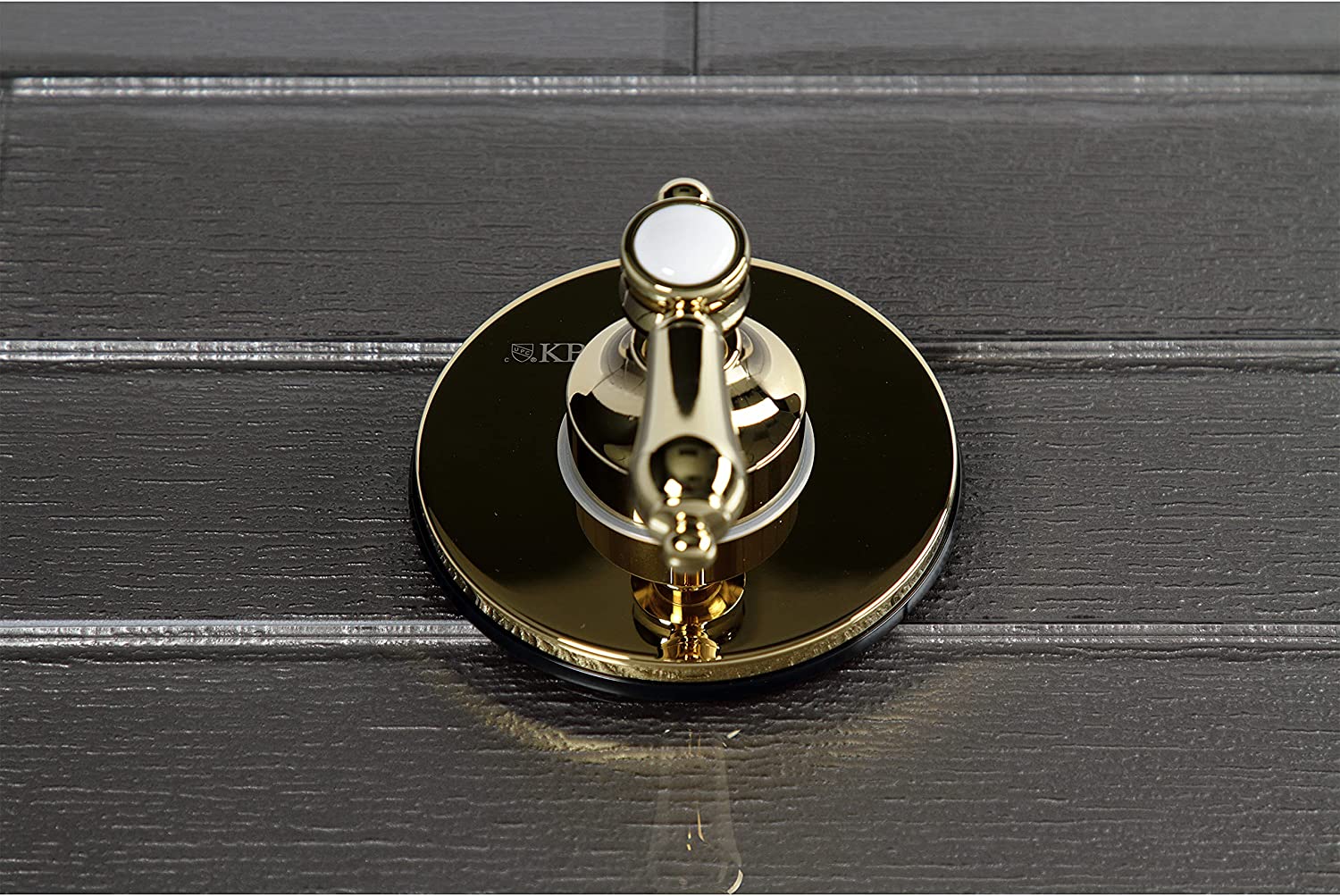 Kingston Brass KS3032BAL Heirloom Three-Way Diverter Valve with Trim Kit, Polished Brass