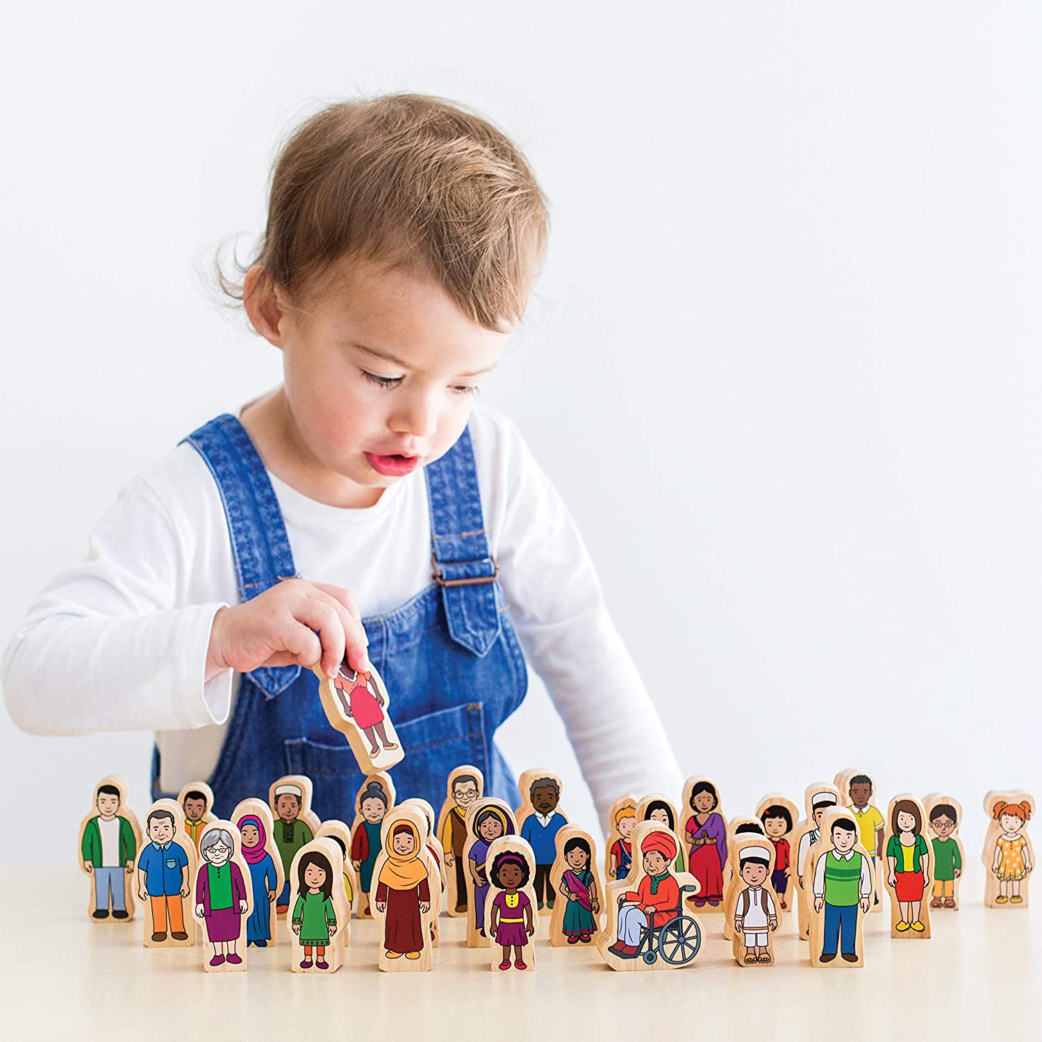 The Freckled Frog - FF420 My Family - Set of 30 - Ages 1+ - Inclusive Wooden Blocks for Toddlers Ã¢â‚¬â€œ Includes Grandparents, Moms, Dads and Children Around the World - Double-Sided