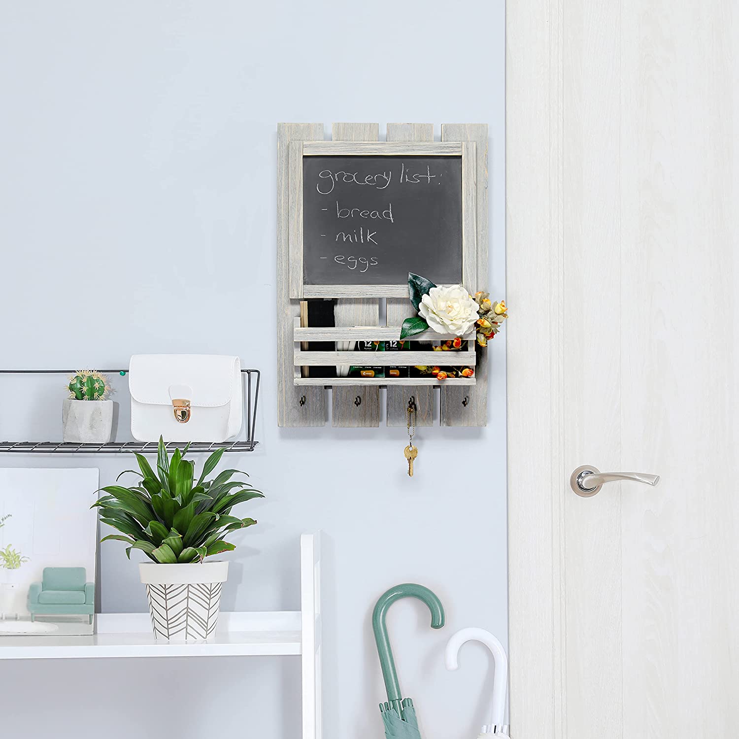 Elegant Designs HG1023-WWH Wooden Chalkboard Sign with Key Holder Hooks and Mail Storage, White Wash