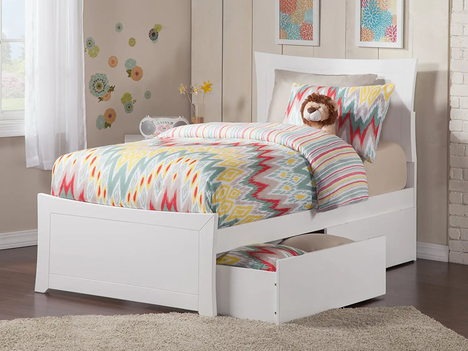 Metro Twin Extra Long Platform Bed with Matching Footboard and Turbo Charger with Urban Bed Drawers in White