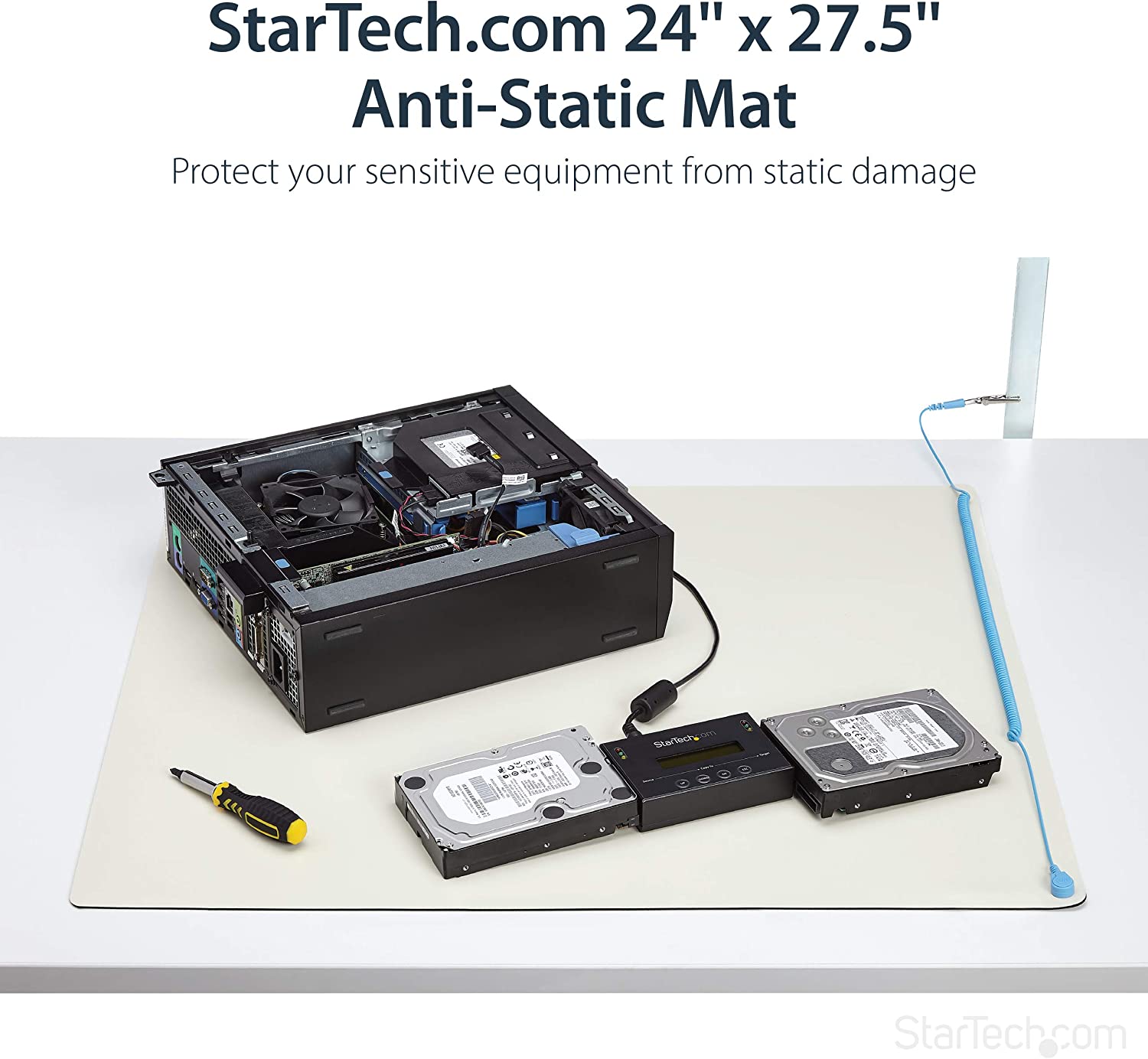 StarTech.com Anti-Static Mat - 25‚Äù x 27.5‚Äù Electrical Grounding Desk Pad - For Home or Work - Beige (M3013)