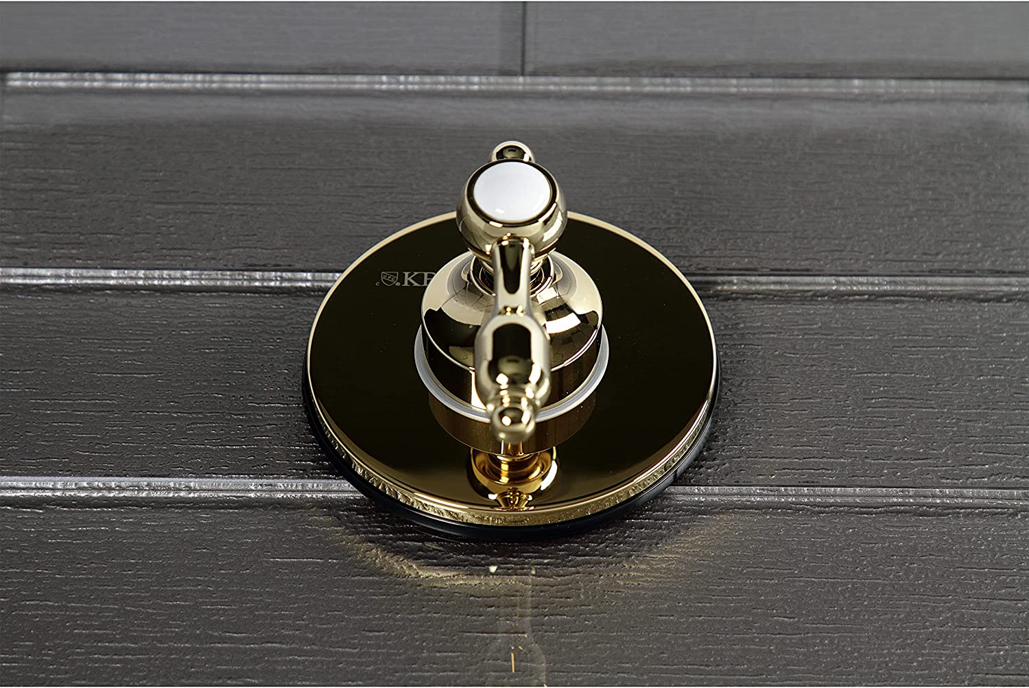 Kingston Brass KS3032TAL Tudor Three-Way Diverter Valve with Trim Kit, Polished Brass