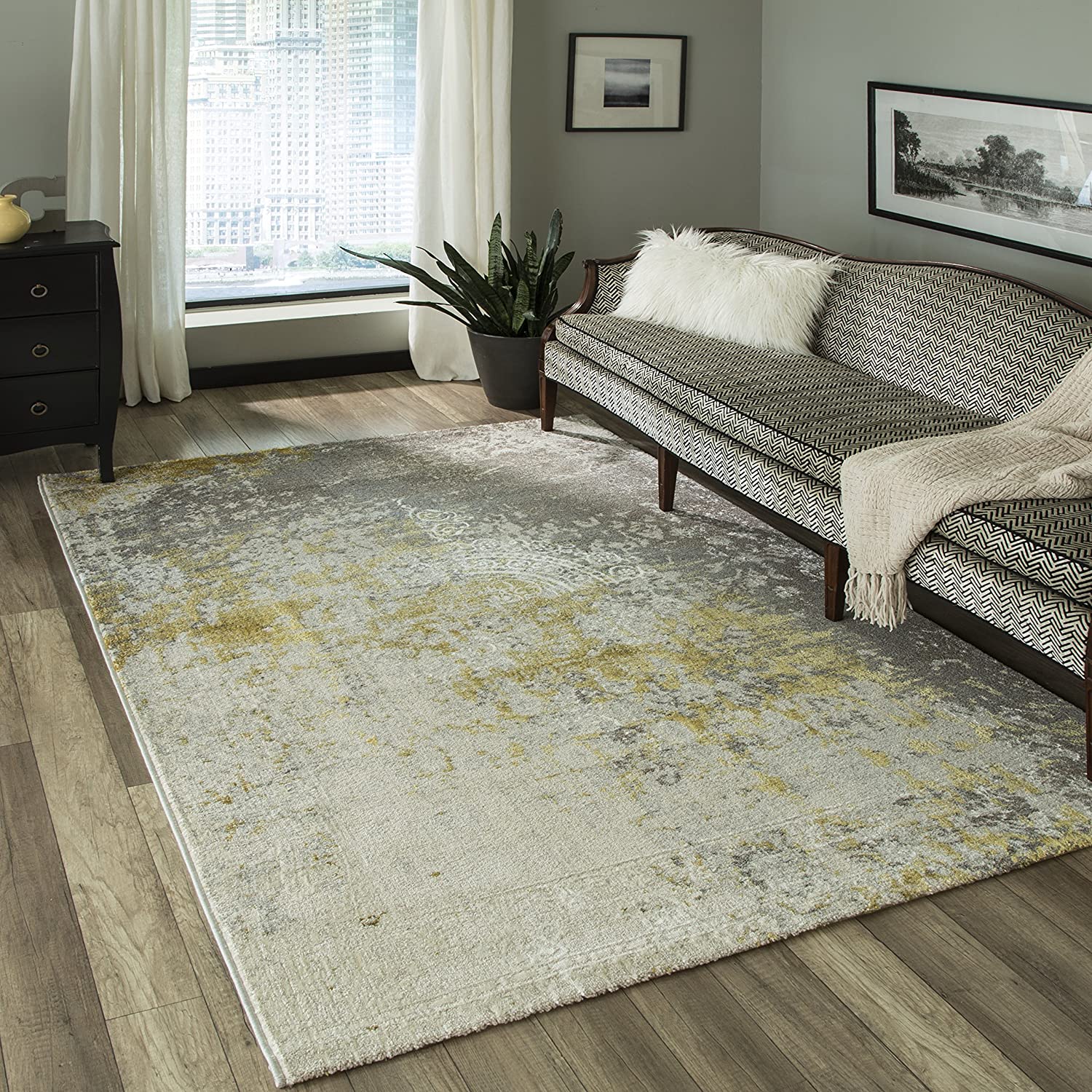 Momeni Rugs Luxe Collection Area Rug, 2&#39;0&#34; x 3&#39;0&#34;, Gold